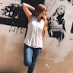 Meet your Posher, Bella